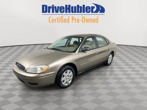 2005 Ford Taurus SE