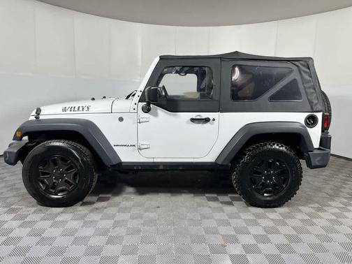 Bright White Clearcoat 2017 Jeep Wrangler Willy Wheeler 4x4