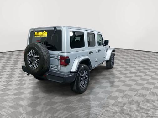 2024 Jeep Wrangler 4-Door Sahara 4x4