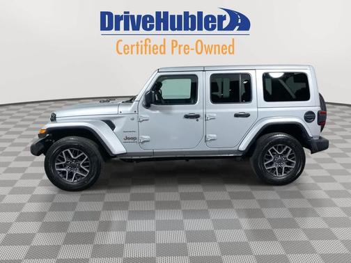 2024 Jeep Wrangler 4-Door Sahara 4x4