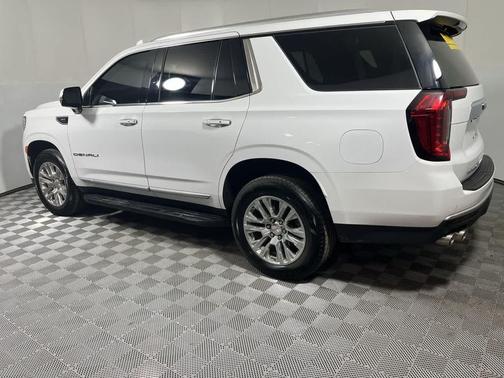 Summit White 2024 GMC Yukon Denali