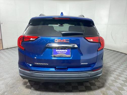 2021 GMC Terrain SLE