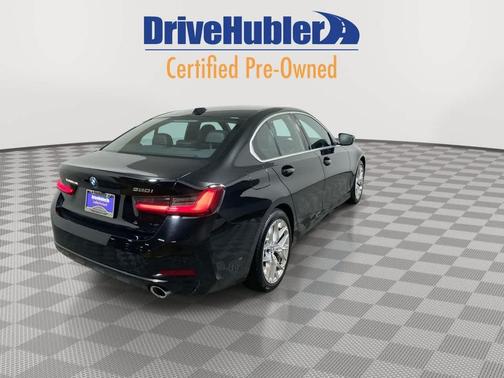 2025 BMW 330 i