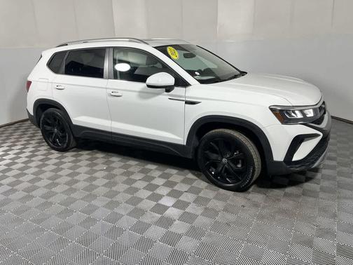 2022 Volkswagen Taos 1.5T SE