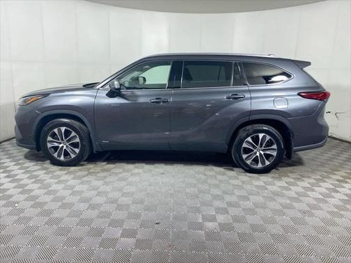 2020 Toyota Highlander Hybrid XLE