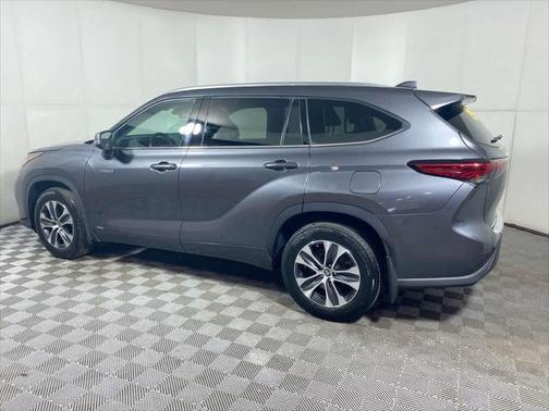 2020 Toyota Highlander Hybrid XLE