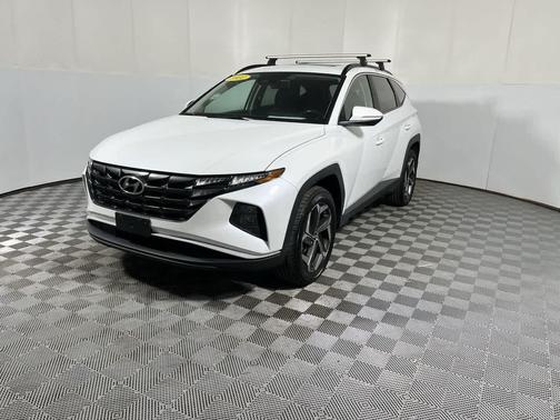 Quartz White 2022 Hyundai TUCSON SEL