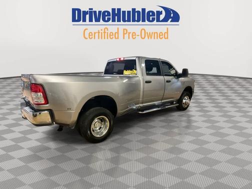 2024 RAM 3500 Big Horn Crew Cab 4x4 8' Box