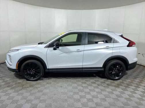 2024 Mitsubishi Eclipse Cross LE