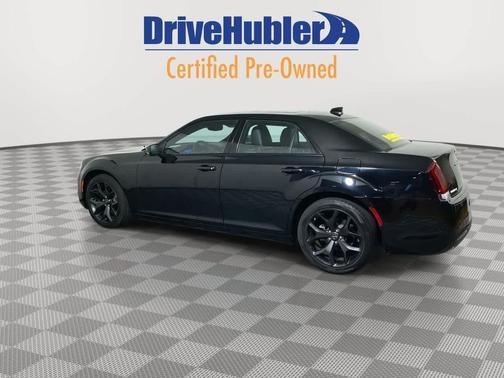 2023 Chrysler 300 S