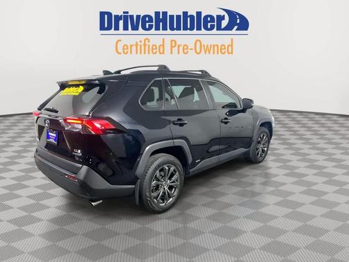2022 Toyota RAV4 Hybrid XLE Premium