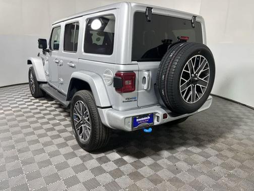Silver Zynith Clearcoat 2023 Jeep Wrangler 4xe Sahara High Altitude