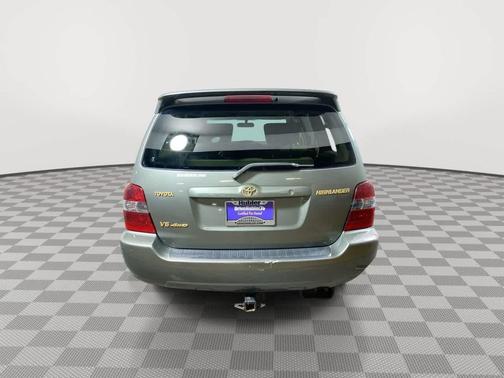 2004 Toyota Highlander Base