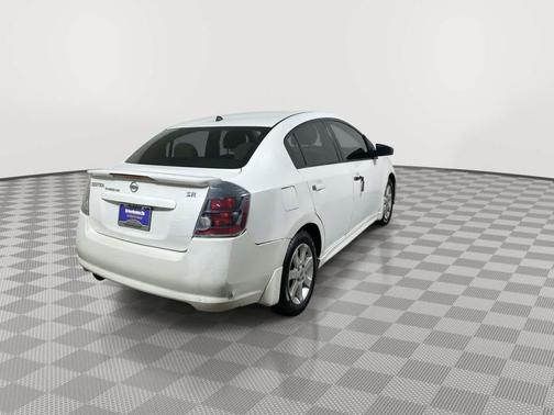 2010 Nissan Sentra 2.0 SR