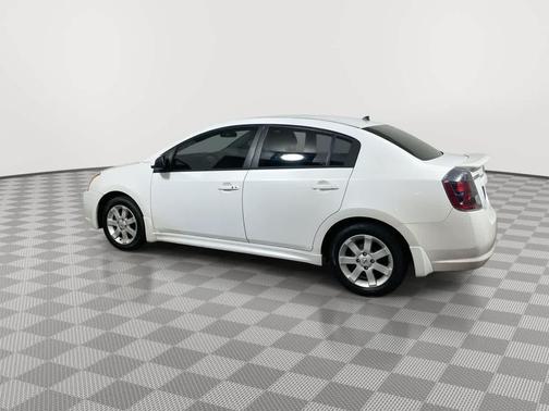 2010 Nissan Sentra 2.0 SR