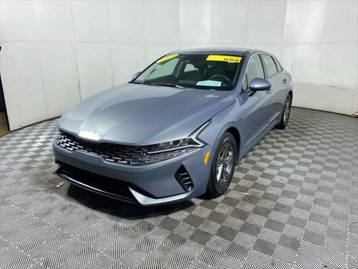 2023 Kia K5 LXS