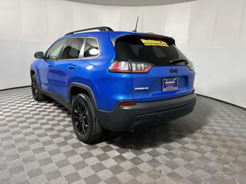 Hydro Blue Pearlcoat 2023 Jeep Cherokee Altitude
