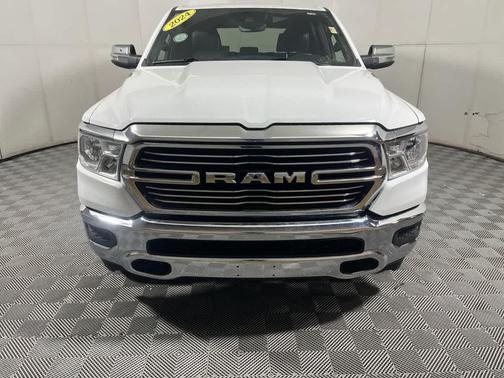 Bright White Clearcoat 2024 RAM 1500 Laramie