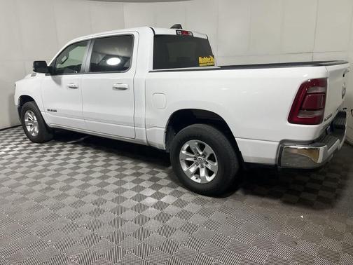 Bright White Clearcoat 2024 RAM 1500 Laramie