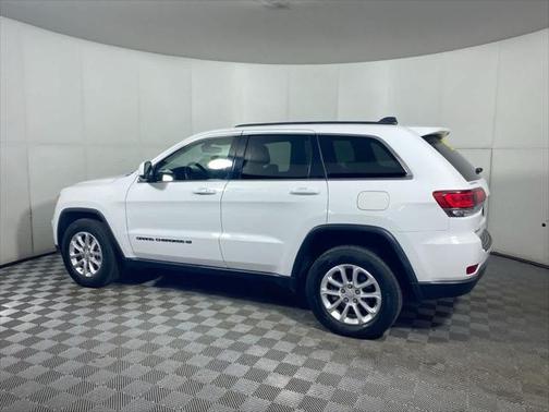 2022 Jeep Grand Cherokee Laredo