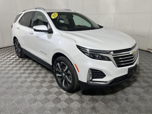 Iridescent Pearl Tricoat 2022 Chevrolet Equinox Premier w/1LZ