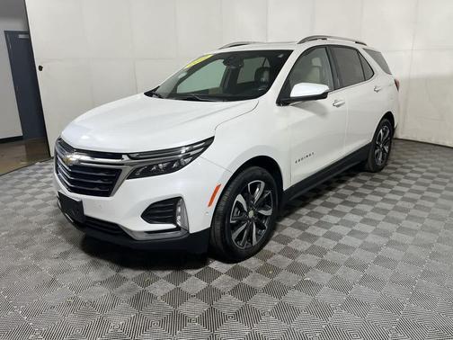 Iridescent Pearl Tricoat 2022 Chevrolet Equinox Premier w/1LZ