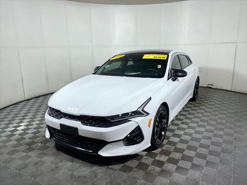 2022 Kia K5 GT-Line