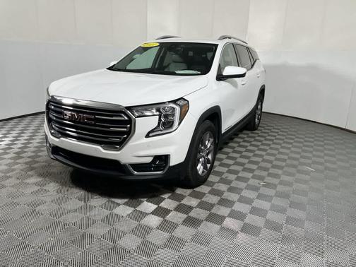Summit White 2023 GMC Terrain SLT