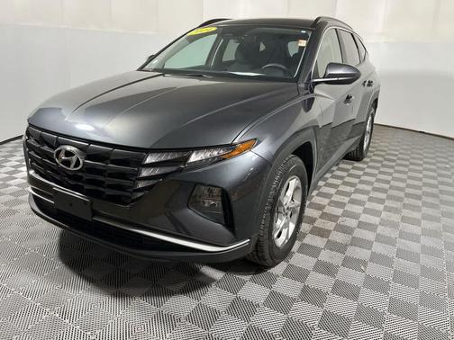 Dark Gray Metallic 2024 Hyundai TUCSON SEL