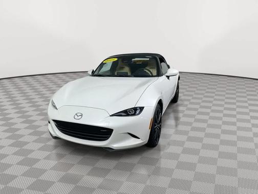 2025 Mazda MX-5 Miata Grand Touring