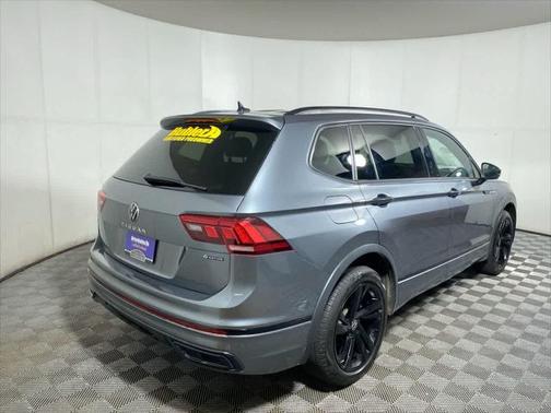 2023 Volkswagen Tiguan 2.0T SE R-Line Black 4MOTION