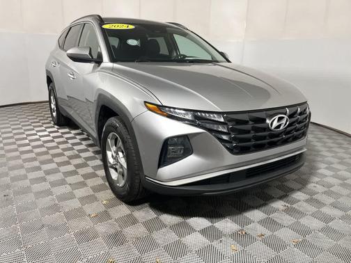 Shimmering Silver 2024 Hyundai TUCSON SEL