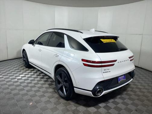 2022 Genesis GV70 2.5T AWD