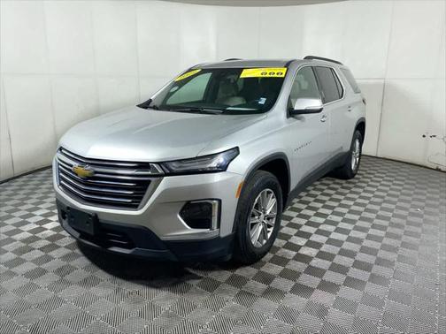 2022 Chevrolet Traverse LT Cloth