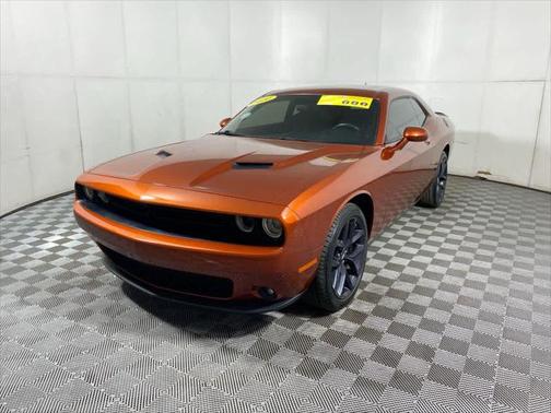 2020 Dodge Challenger SXT