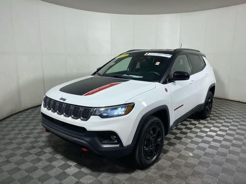2023 Jeep Compass Trailhawk
