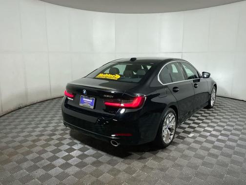 2025 BMW 330 i