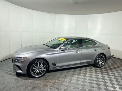 2024 Genesis G70 2.5T AWD