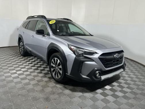 Ice Silver Metallic 2024 Subaru Outback Limited