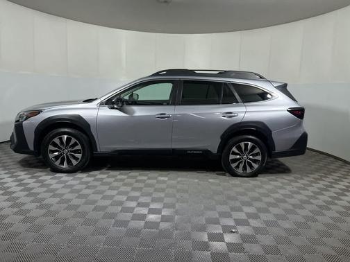Ice Silver Metallic 2024 Subaru Outback Limited