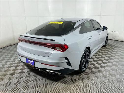 2024 Kia K5 GT-Line