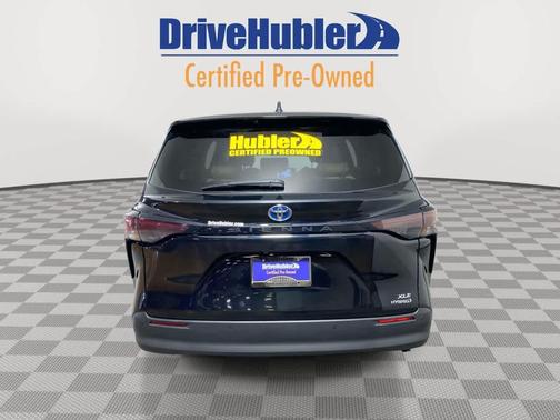2024 Toyota Sienna XLE 7 Passenger