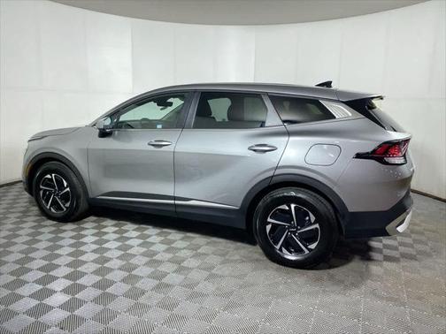 2025 Kia Sportage Hybrid LX