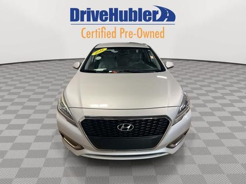2016 Hyundai SONATA Hybrid SE