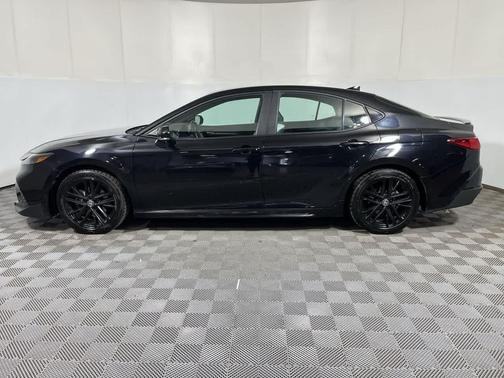 Midnight Black Metallic 2025 Toyota Camry SE