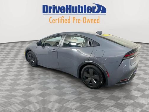 2024 Toyota Prius LE