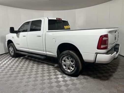 Bright White Clearcoat 2024 RAM 2500 Laramie Crew Cab 4x4 6'4' Box