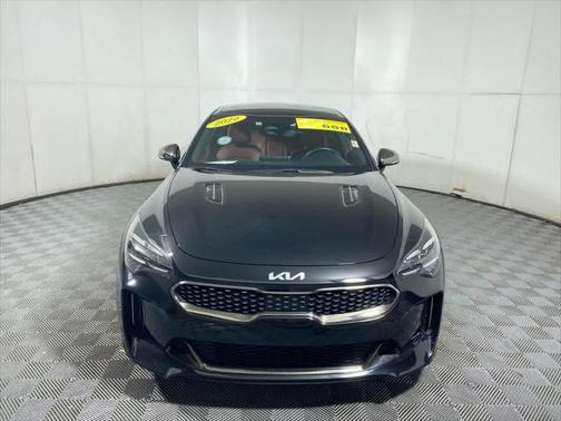 2022 Kia Stinger GT1