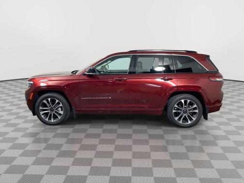 2022 Jeep Grand Cherokee Overland