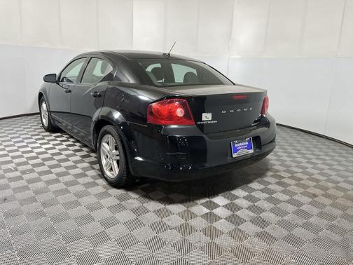 Black Clearcoat 2012 Dodge Avenger SXT